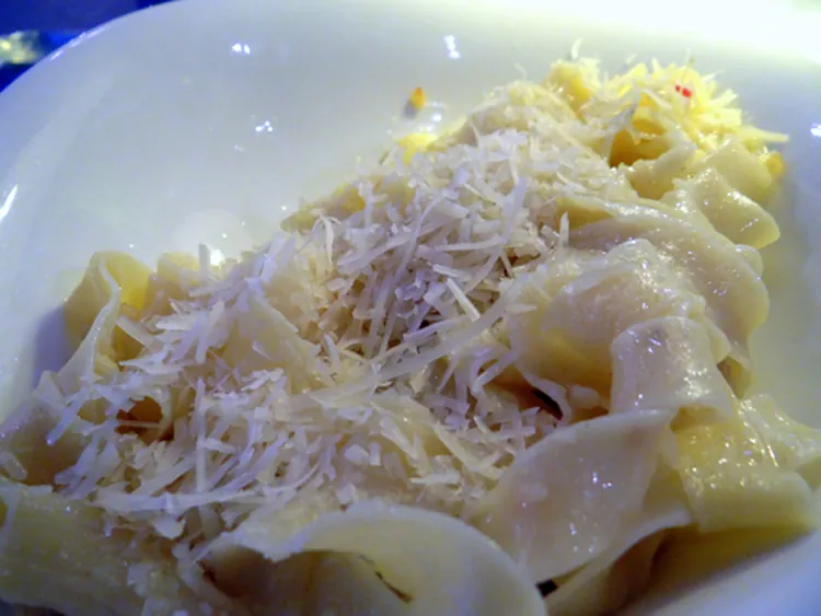 comida italiana em Paris