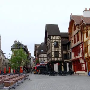 Troyes