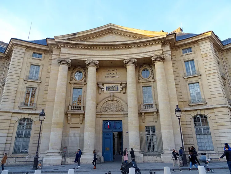 inscrever em uma universidade francesa